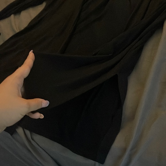 Reitmans very comfy black cardigan. Made of viscose- very smooth - Picture 2 of 3